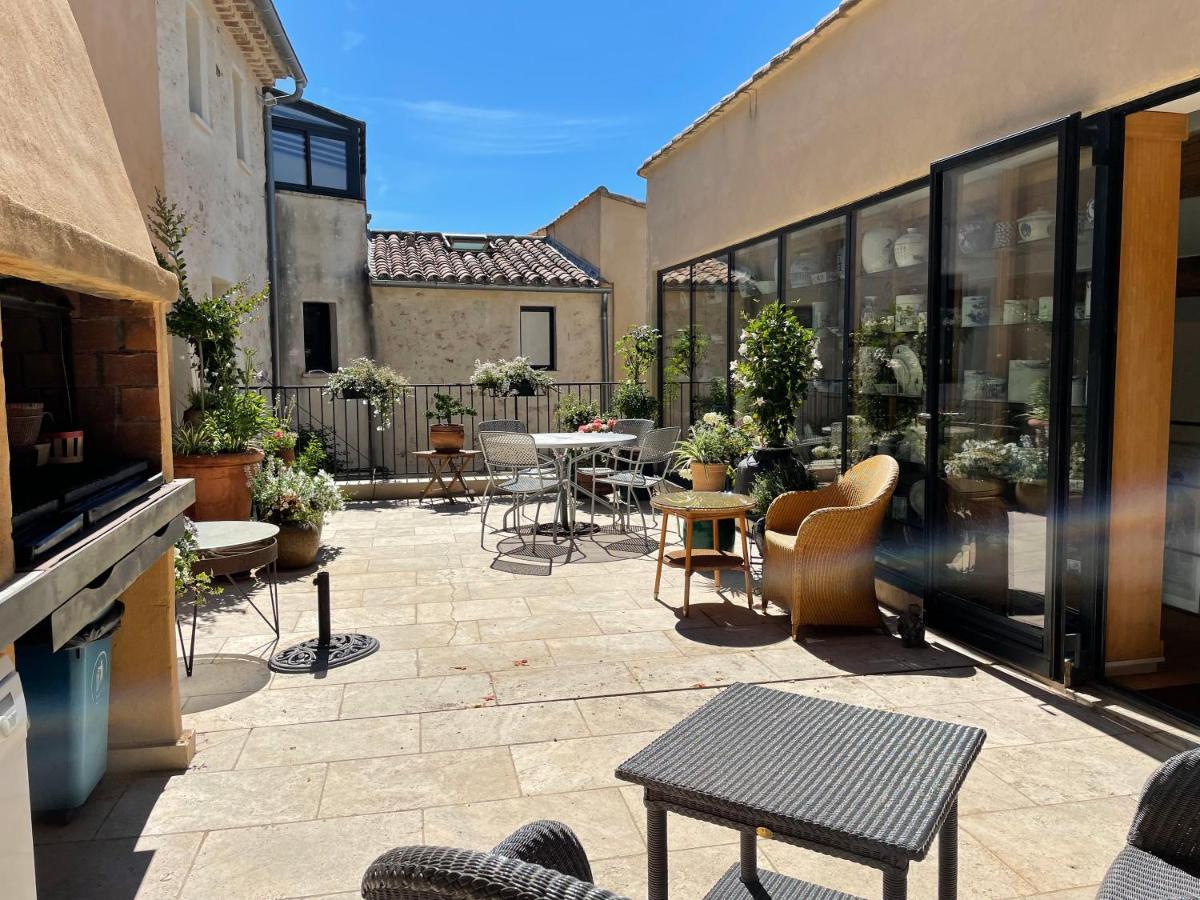 La Cour Carree Bed & Breakfast Rustrel Exterior photo